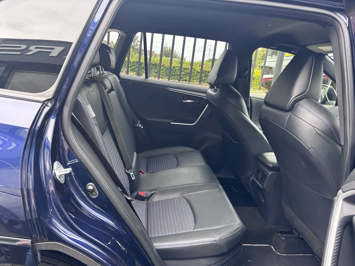 TOYOTA RAV4 HYBRID SPORT 4DR AUTO - Image 5