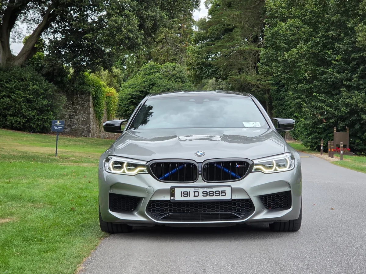 BMW M5 COMPETITION 2019 4.4 V8 625BHP STUNNING! - Image 2