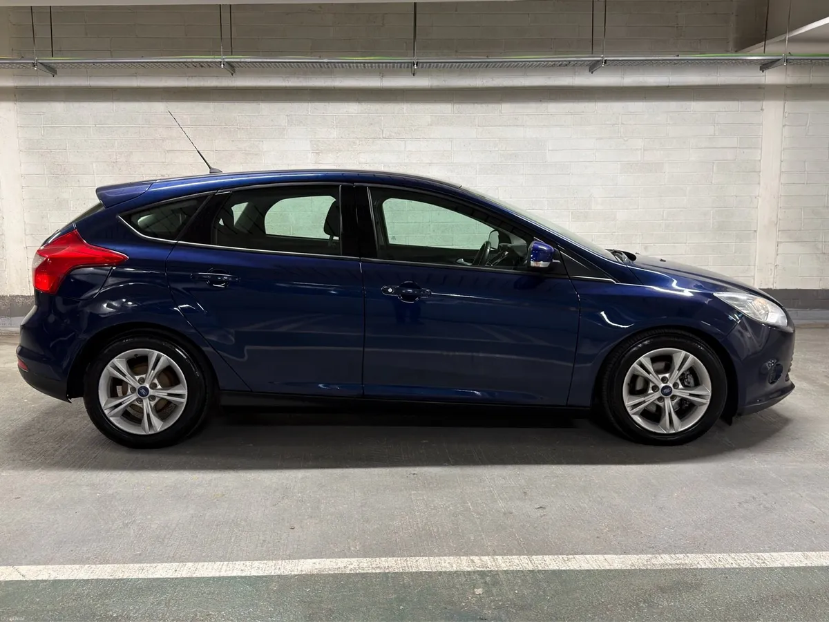 2013 Ford Focus 1.6 TDCi ECOnetic - Image 2
