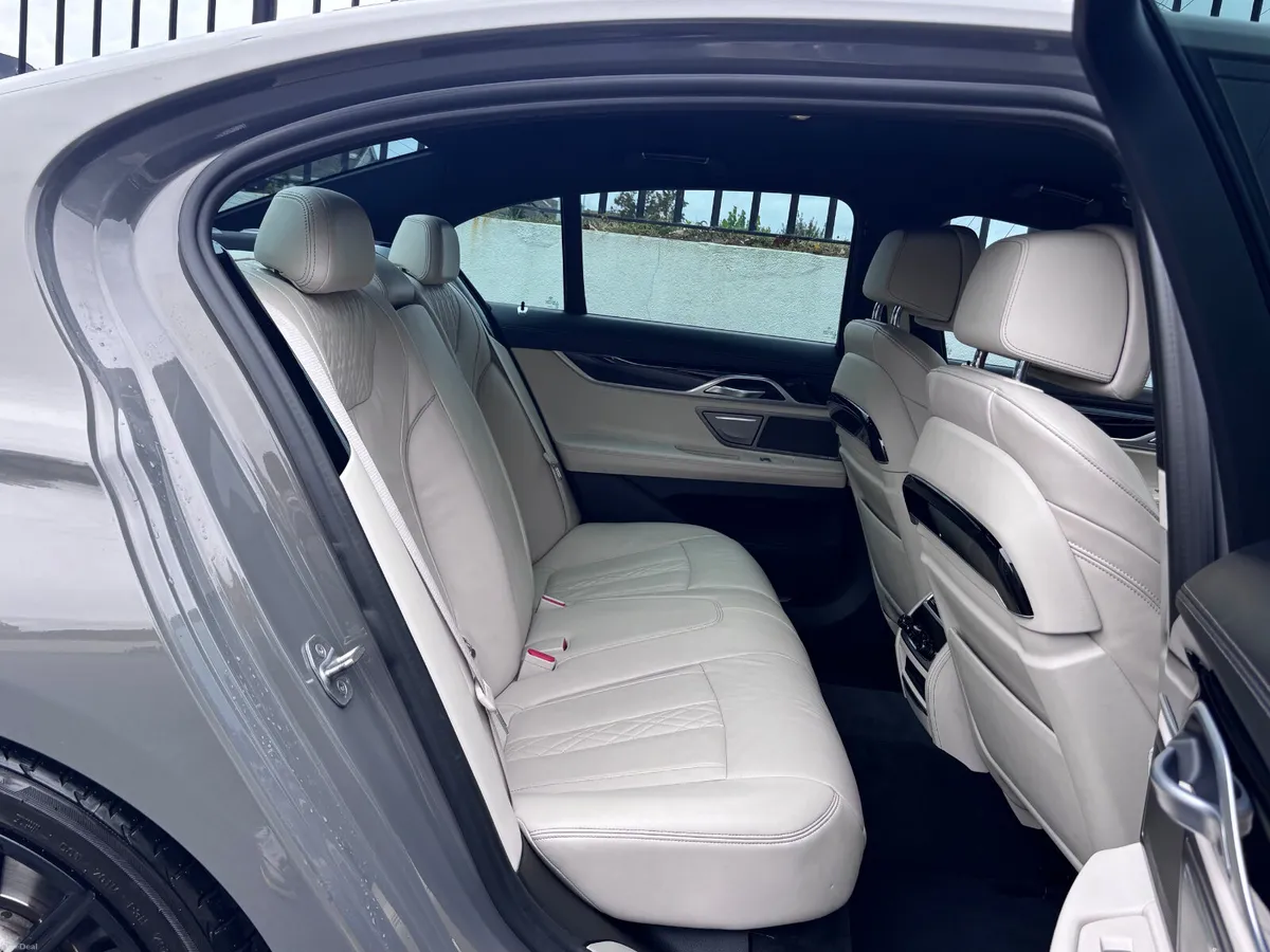 BMW 740D XDRIVE M SPORT AUTO 4DR - Image 5