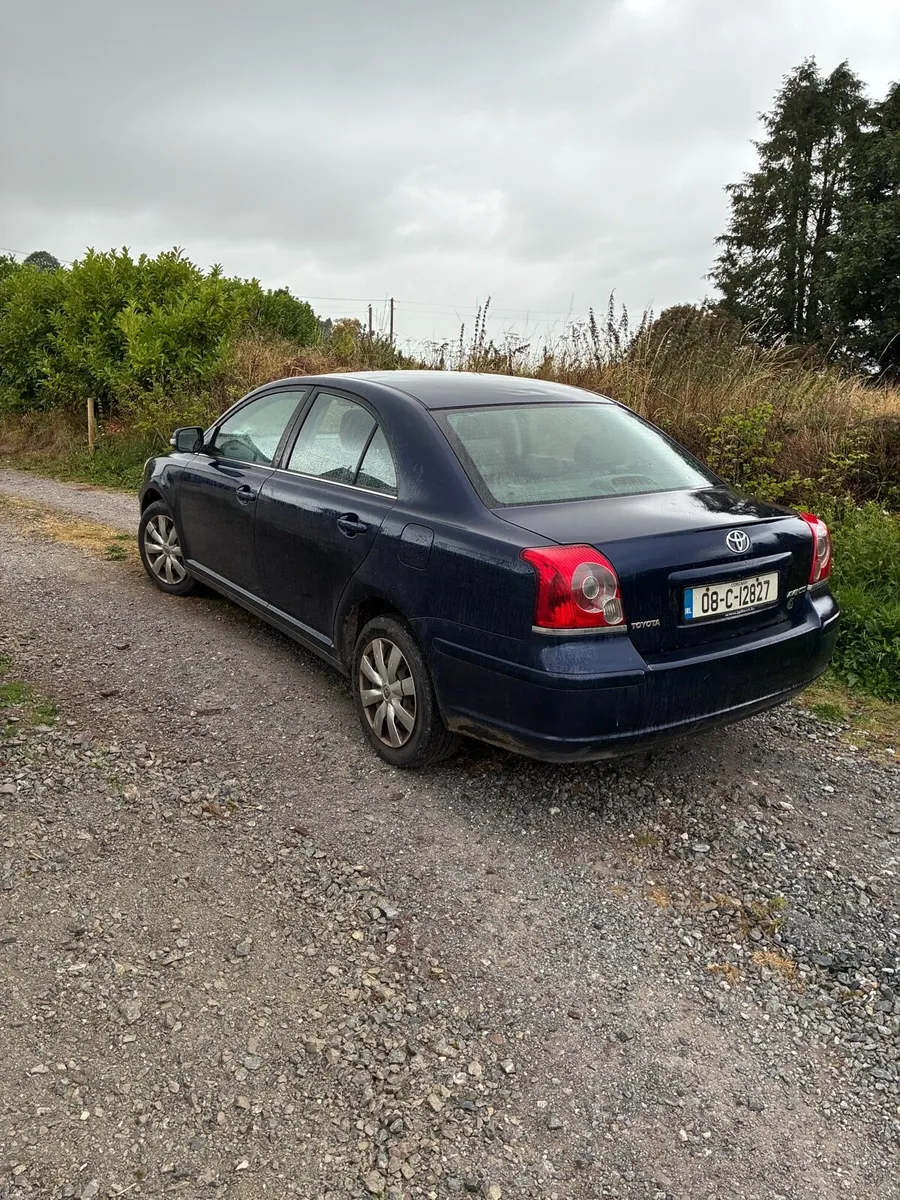 Toyota Avensis - Image 4