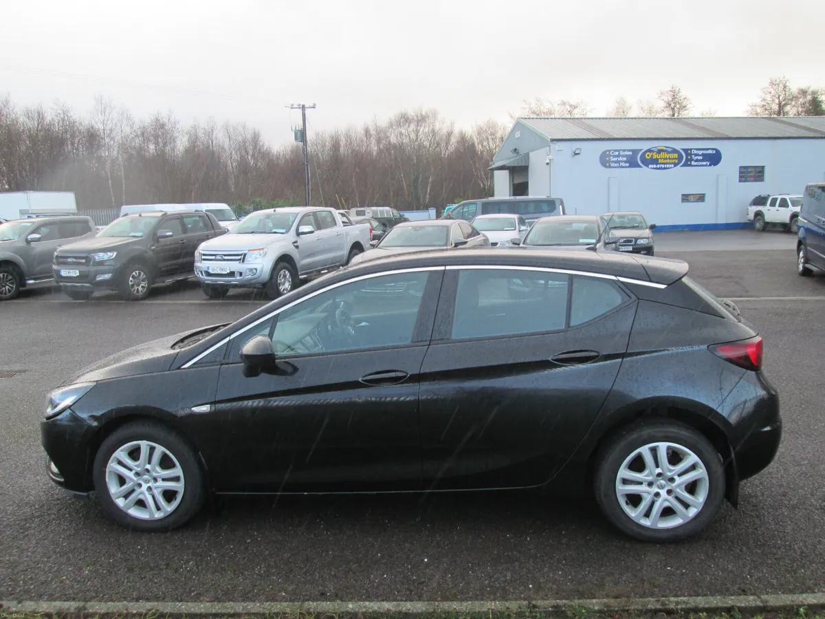 2017 Opel Astra 1.6 Cdti 71,897 km NCT 05/2027 - Image 4