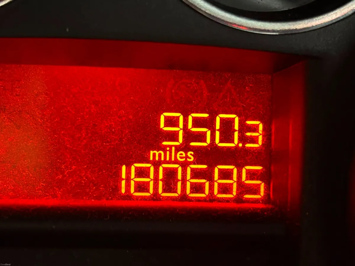 Peugeot 308 2013 - Image 3