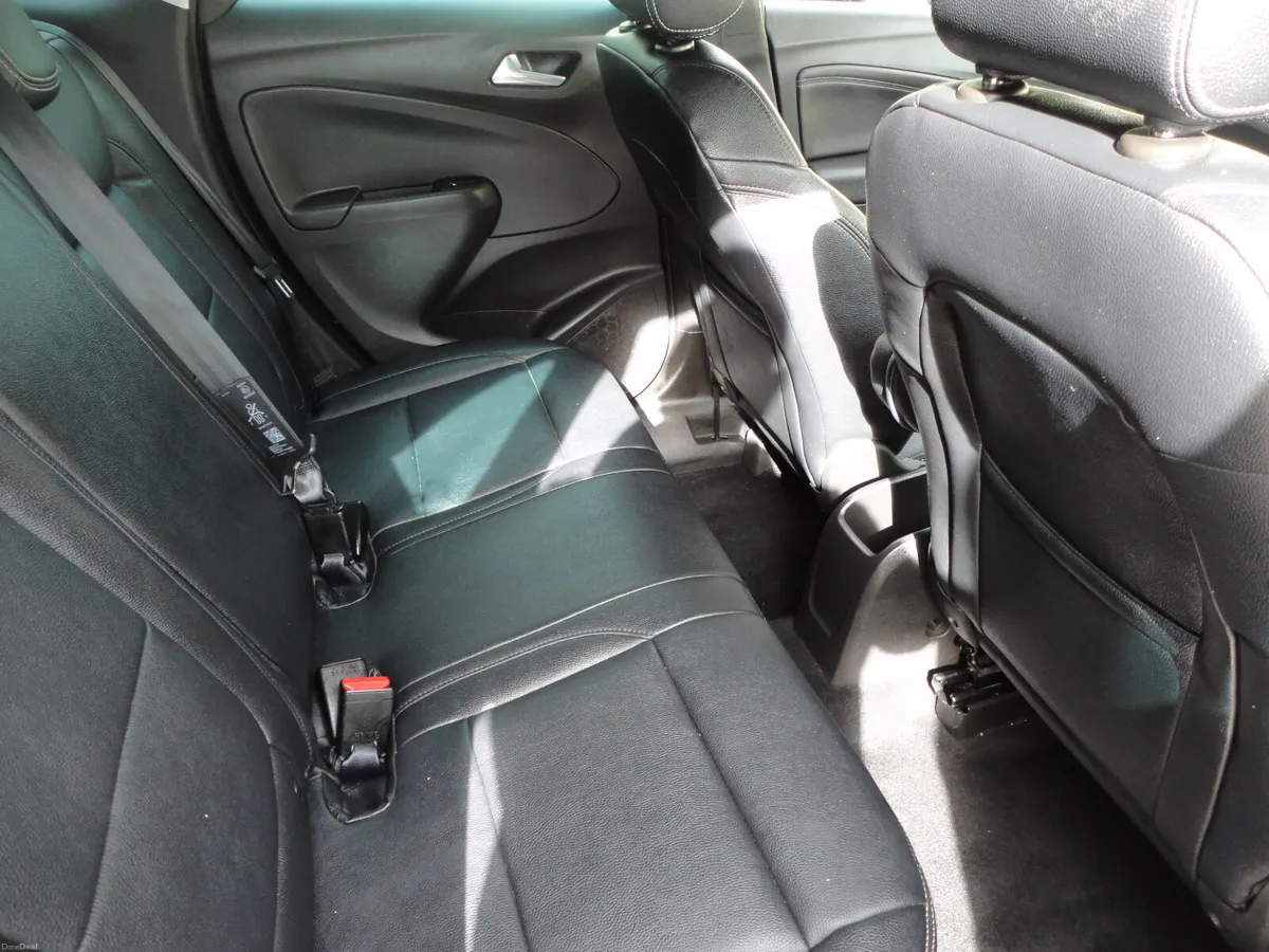 Opel Crossland 2022 - Image 6