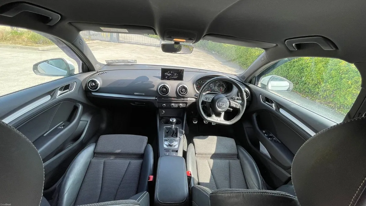 Audi A3 S-Line 2018 - Image 6