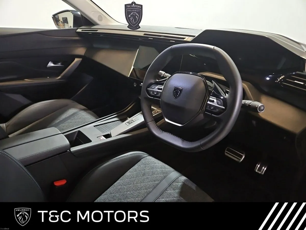 Peugeot 408 *Low Mileage* Allure Model - Rear Came - Image 6