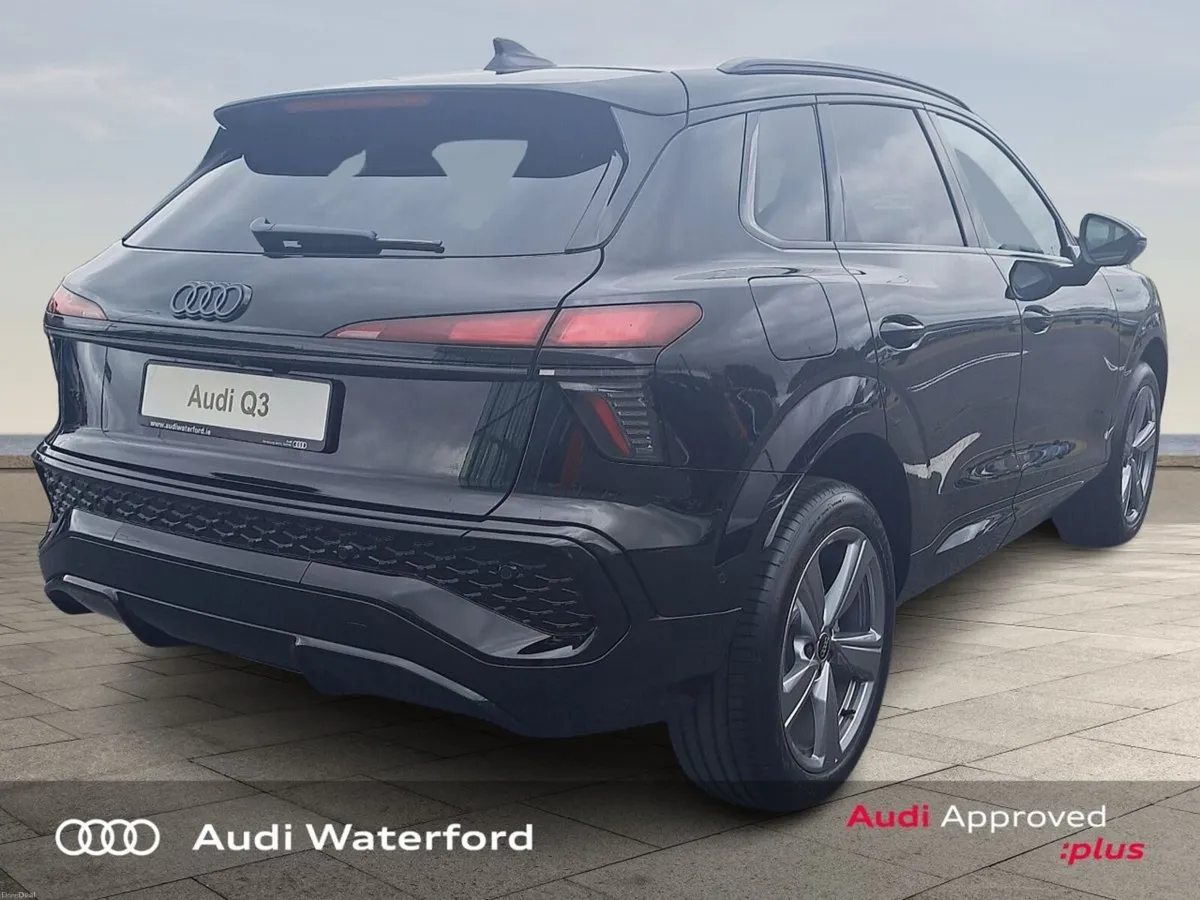 Audi Q3 E-Hybrid S-T S Line *Available for 262 Del - Image 4