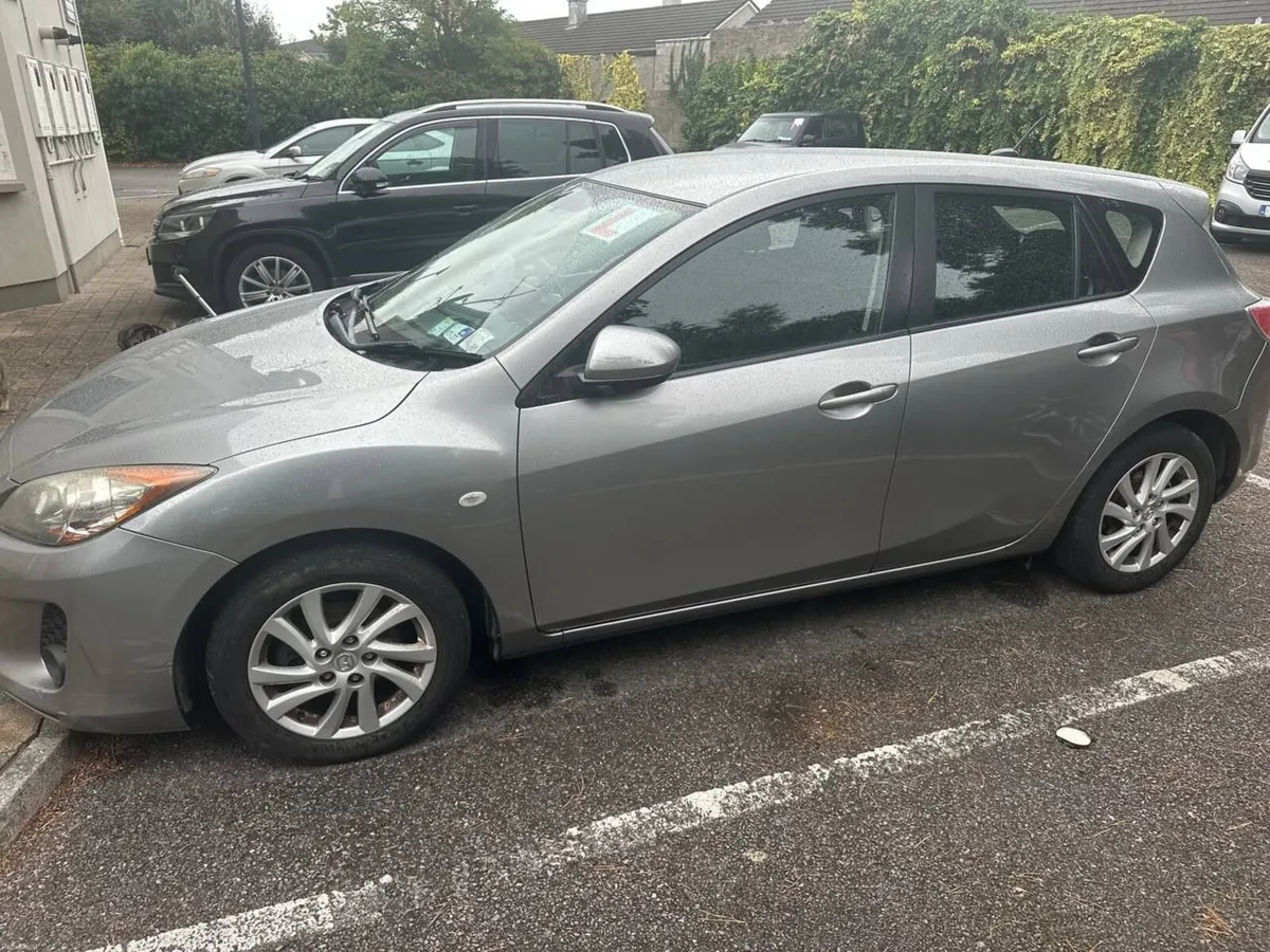 Mazda 3 1.6D Executive 2012 - Image 3