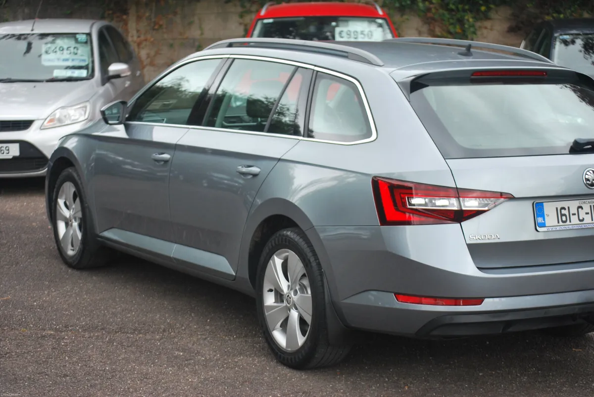 Skoda Superb 2016 Style 1.6 TDI - Image 6