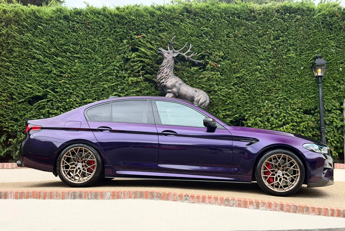 BMW M5 2022 - Image 4