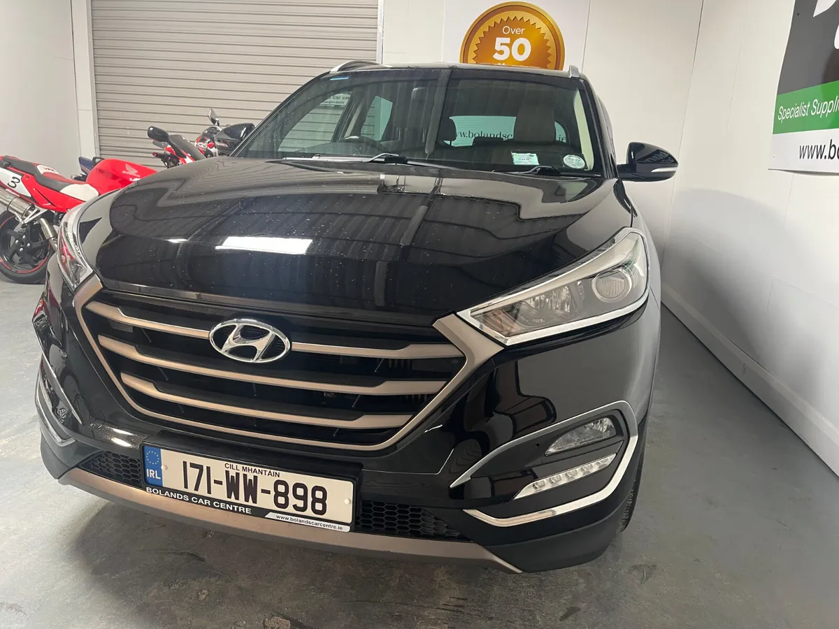2017 Hyundai Tucson Diesel 1.7 Executive 5dr Model - Image 5