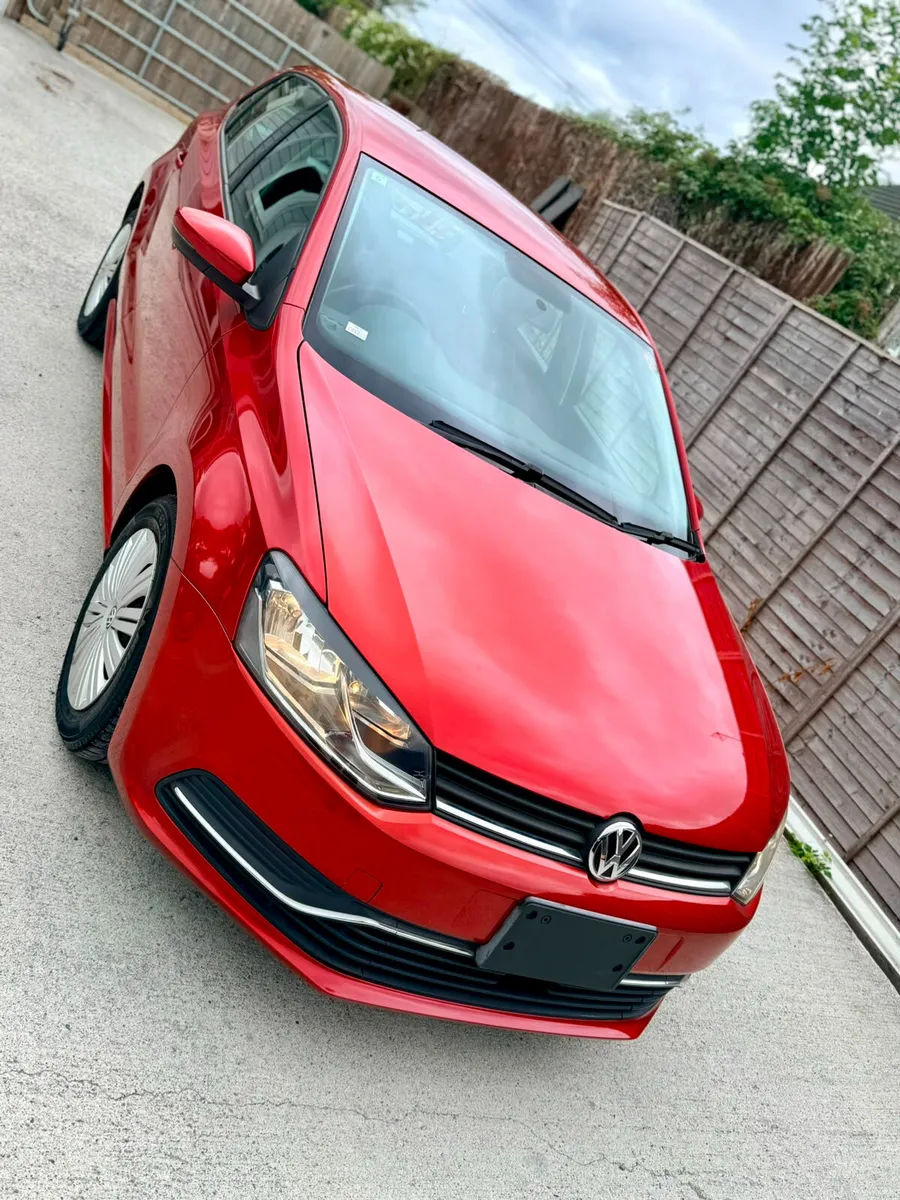 2015 Volkswagen Polo Comfortline (Low Mileage) - Image 5