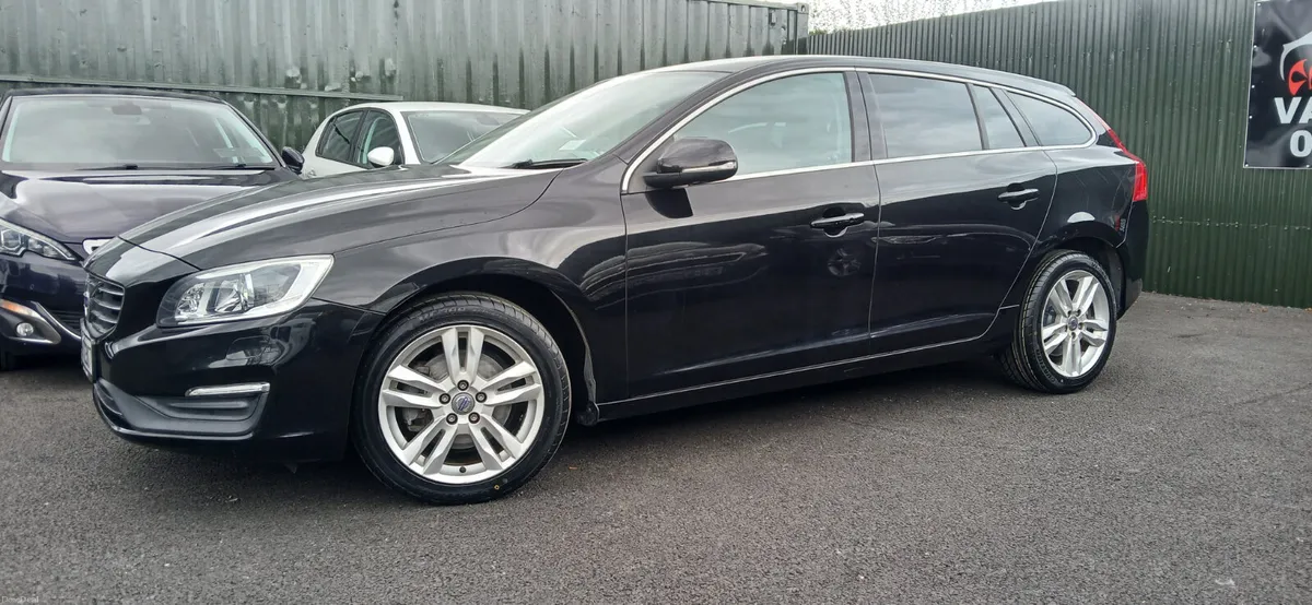 16 Volvo V60   D4 2L Diesel  Low Mileage - Image 6