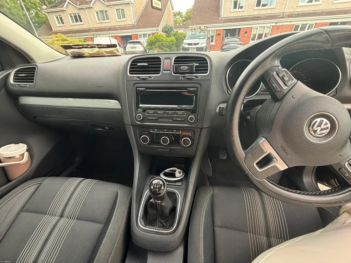 2012 Volkswagen Golf Match Model - Image 4