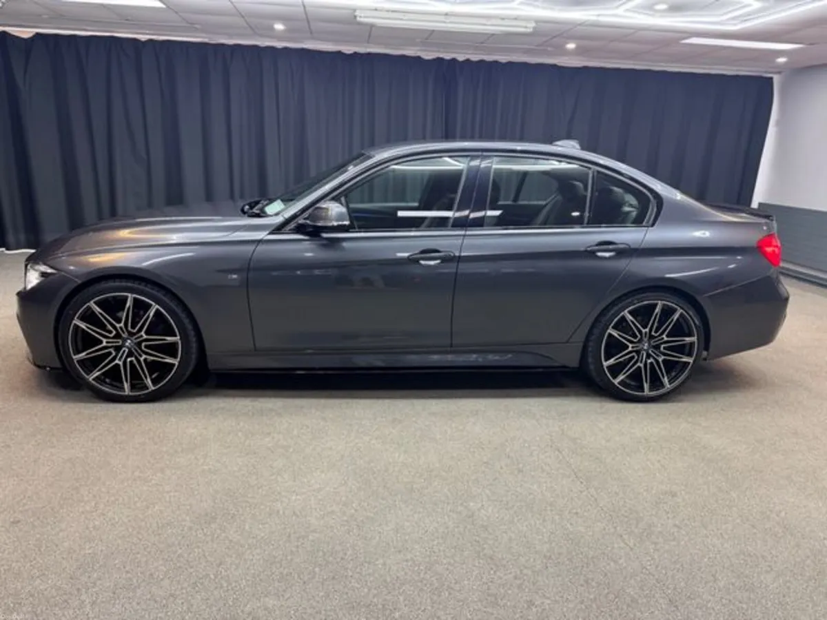 BMW 3-Series 320D M SPORT - Image 6