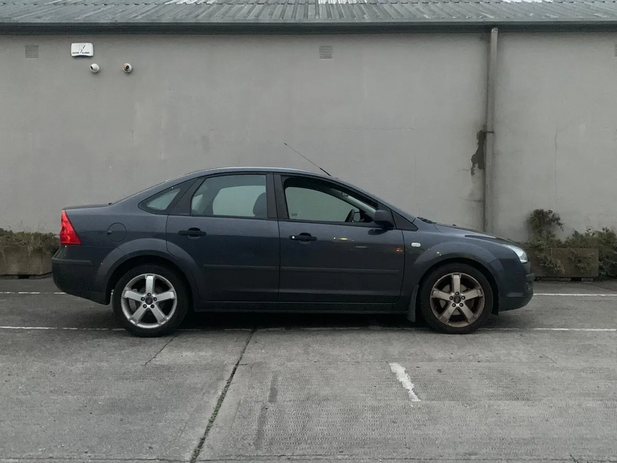 Ford focus - Image 4
