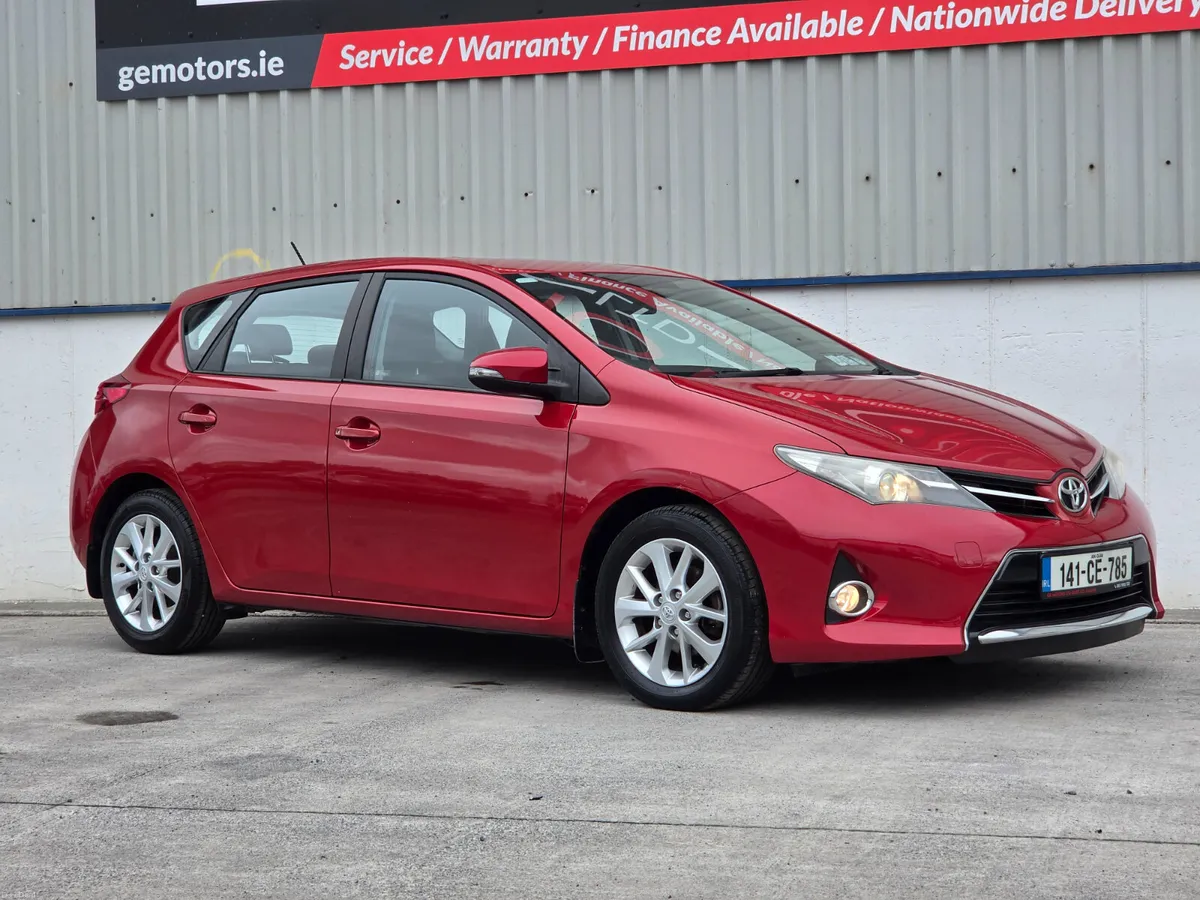 Toyota Auris 141 1.4d4d 2Owners from new Irish car - Image 3