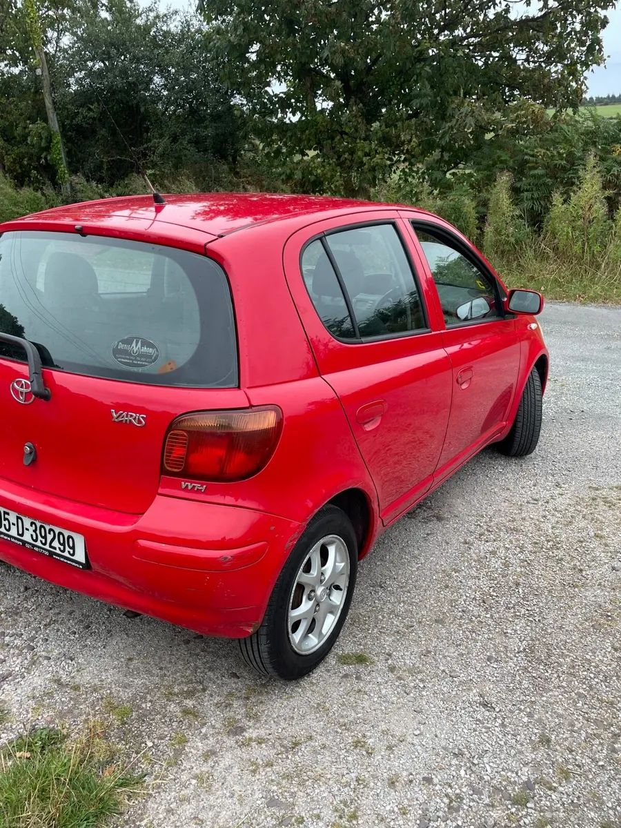 Toyota Yaris 2005 - Image 3