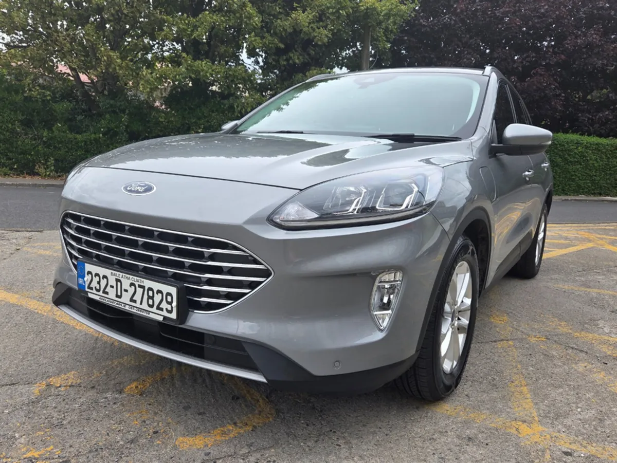 Ford Kuga TITANIUM 2.5 PHEV 225 S6.2 - Image 3
