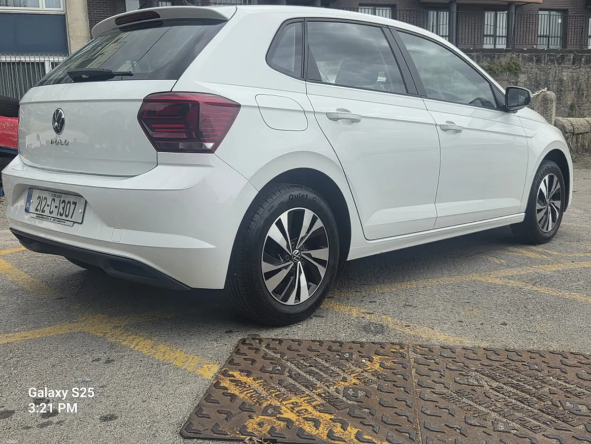 Volkswagen Polo TRENDLINE 1.0 MANUAL 5SPEED 80HP 5 - Image 4