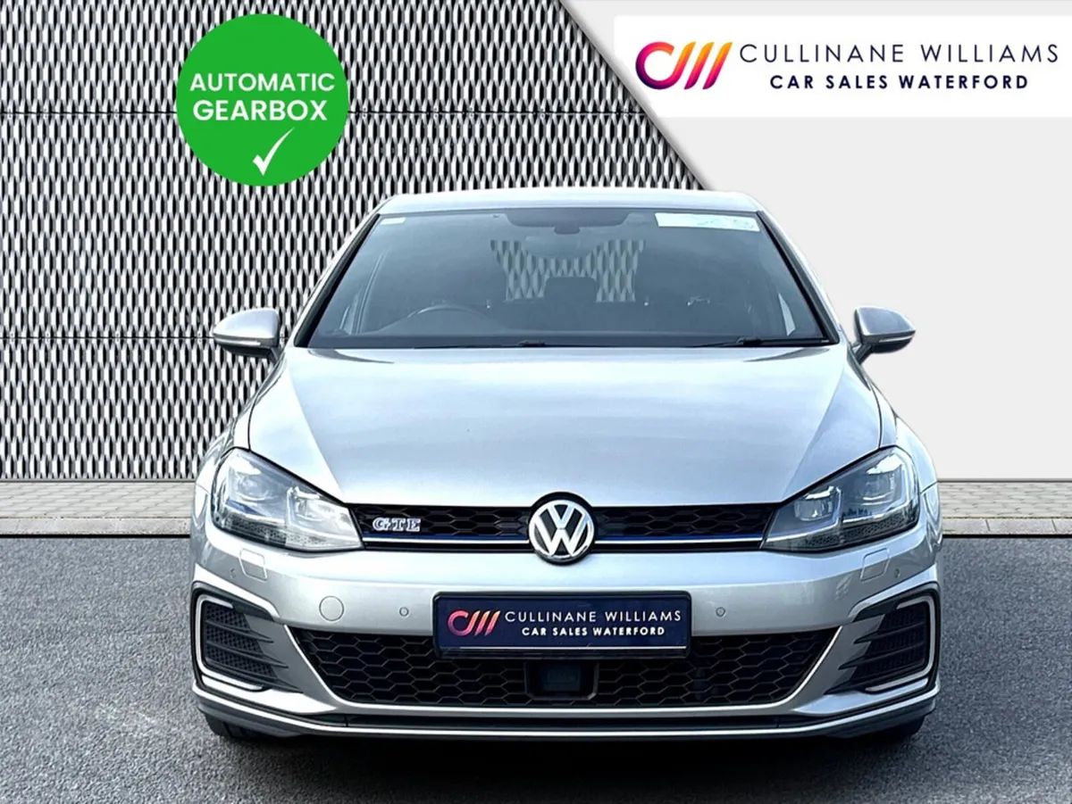 Volkswagen Golf 2017 GTE 1.4 ADVANCE PETROL PLUG I - Image 2