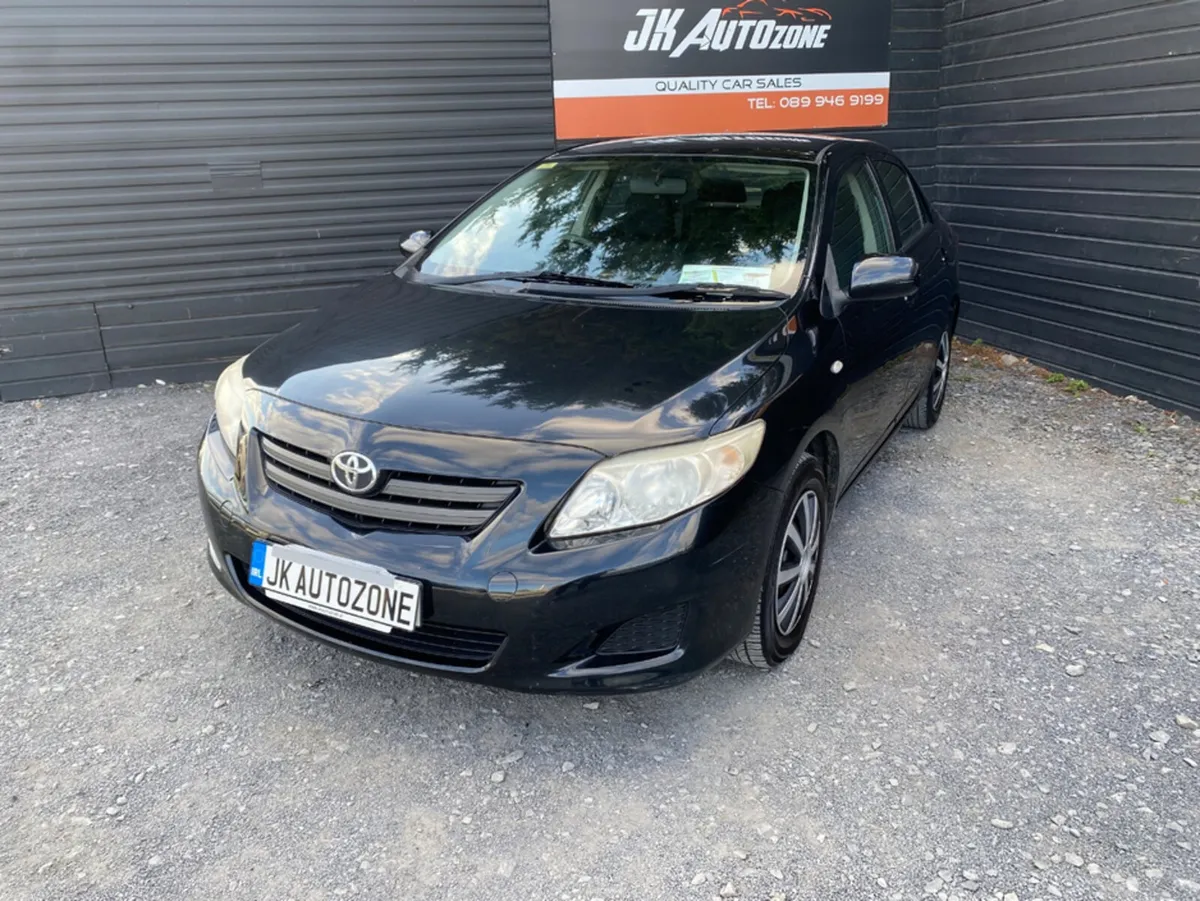 Toyota Corolla 1.4 TERRA CBU NG - Image 3