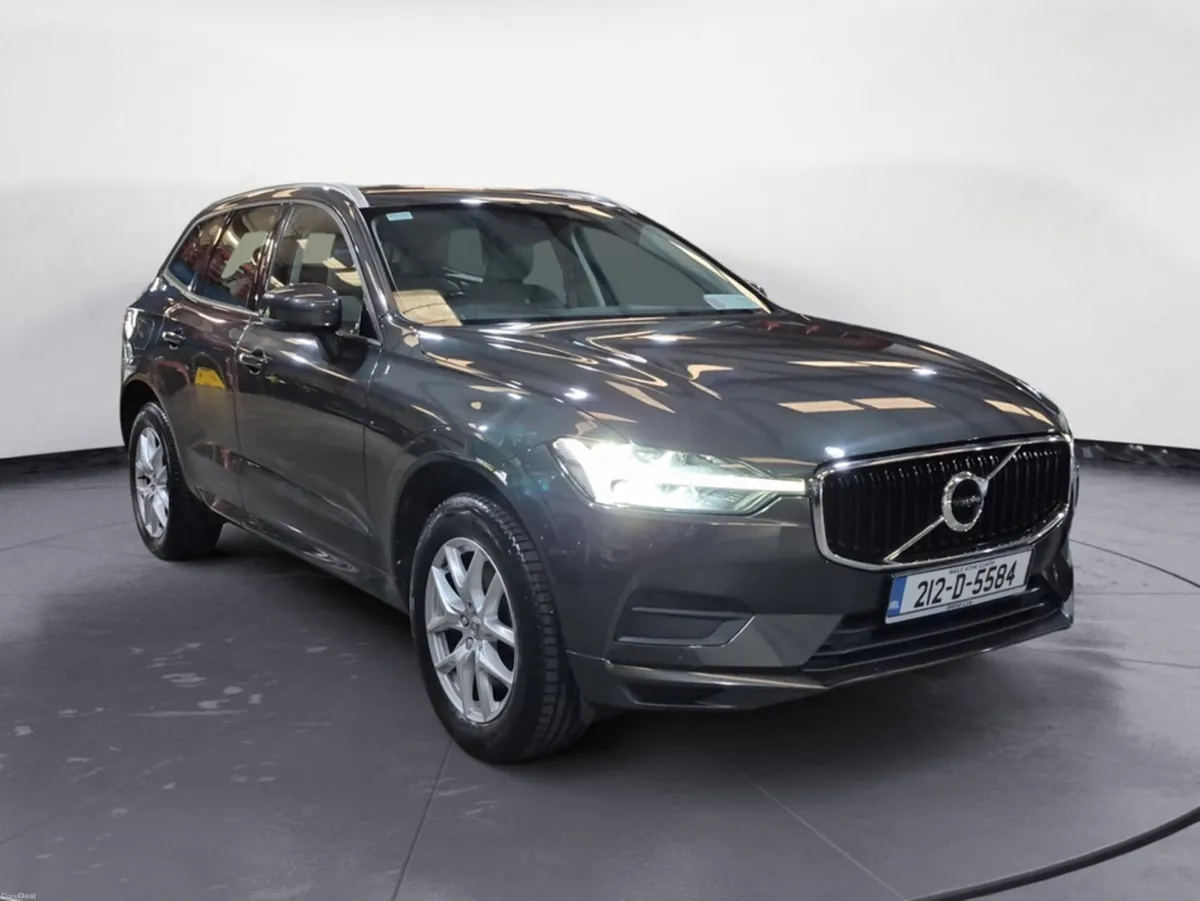 Volvo XC60 B4 Momentum 2.0 Diesel Auto - Image 3