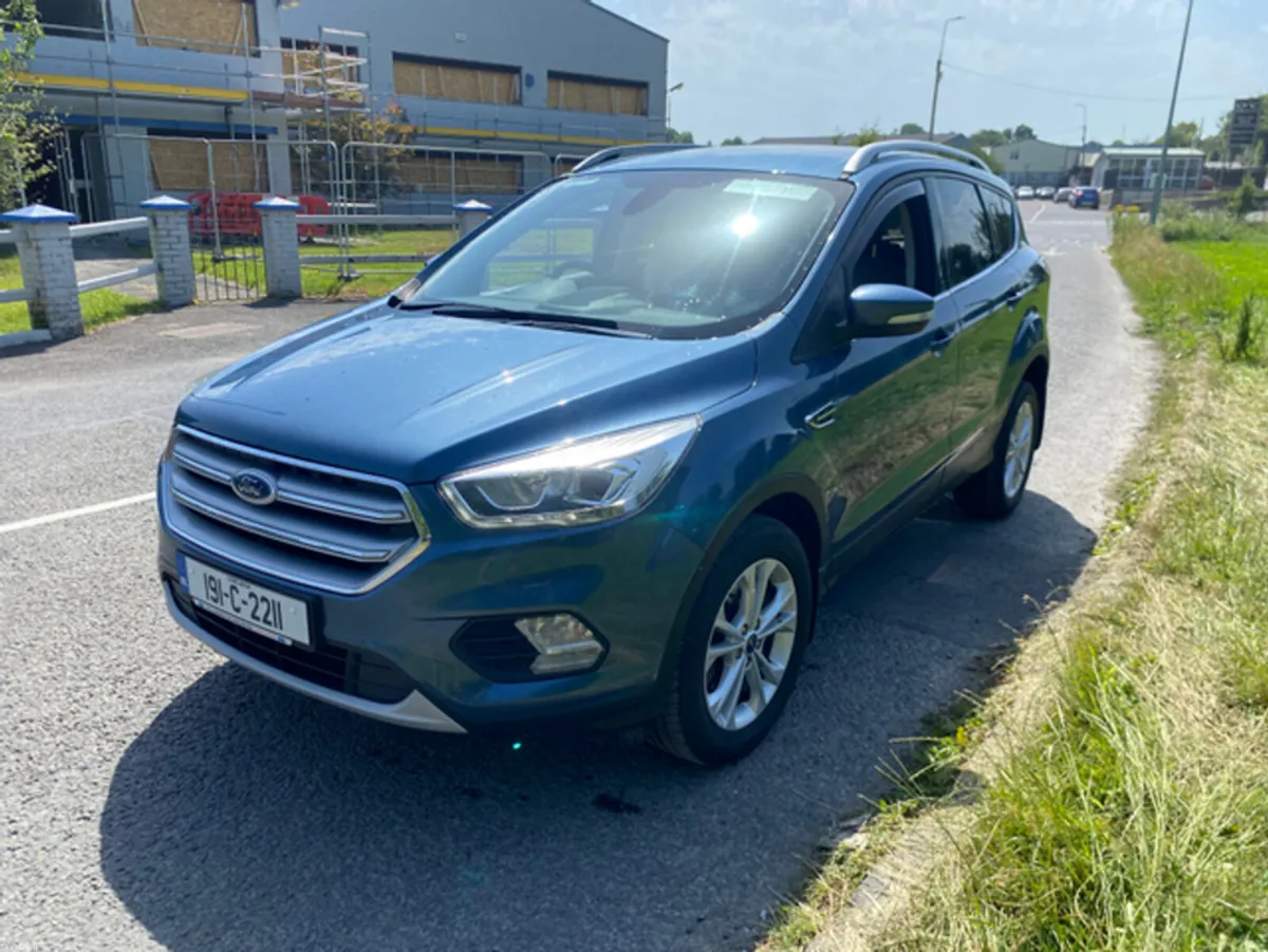 Ford Kuga TITANIUM 1.5 TDCI 120PS 4DR MAN - Image 3