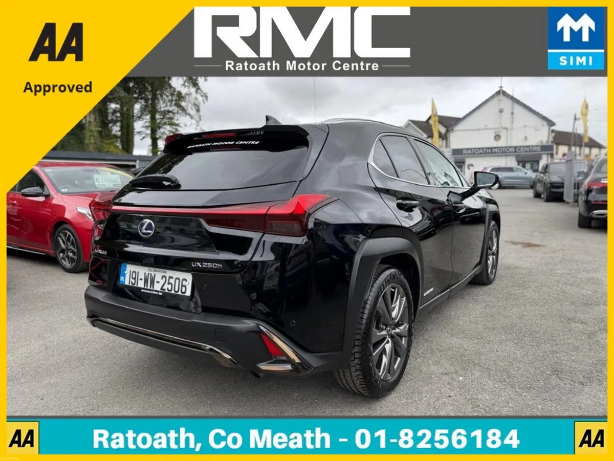 Lexus UX 2.0 F SPORT - Image 5