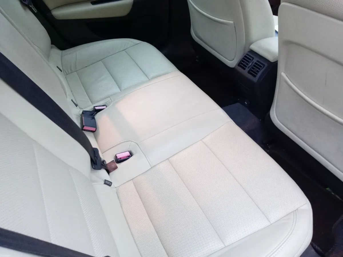 11 RENAULT LAGUNA HI SPEC NEW NCT 07/27 !! - Image 6