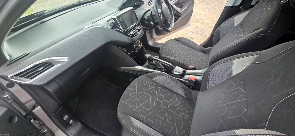 Peugeot 2008 2018 1.2 Puretech - Image 5