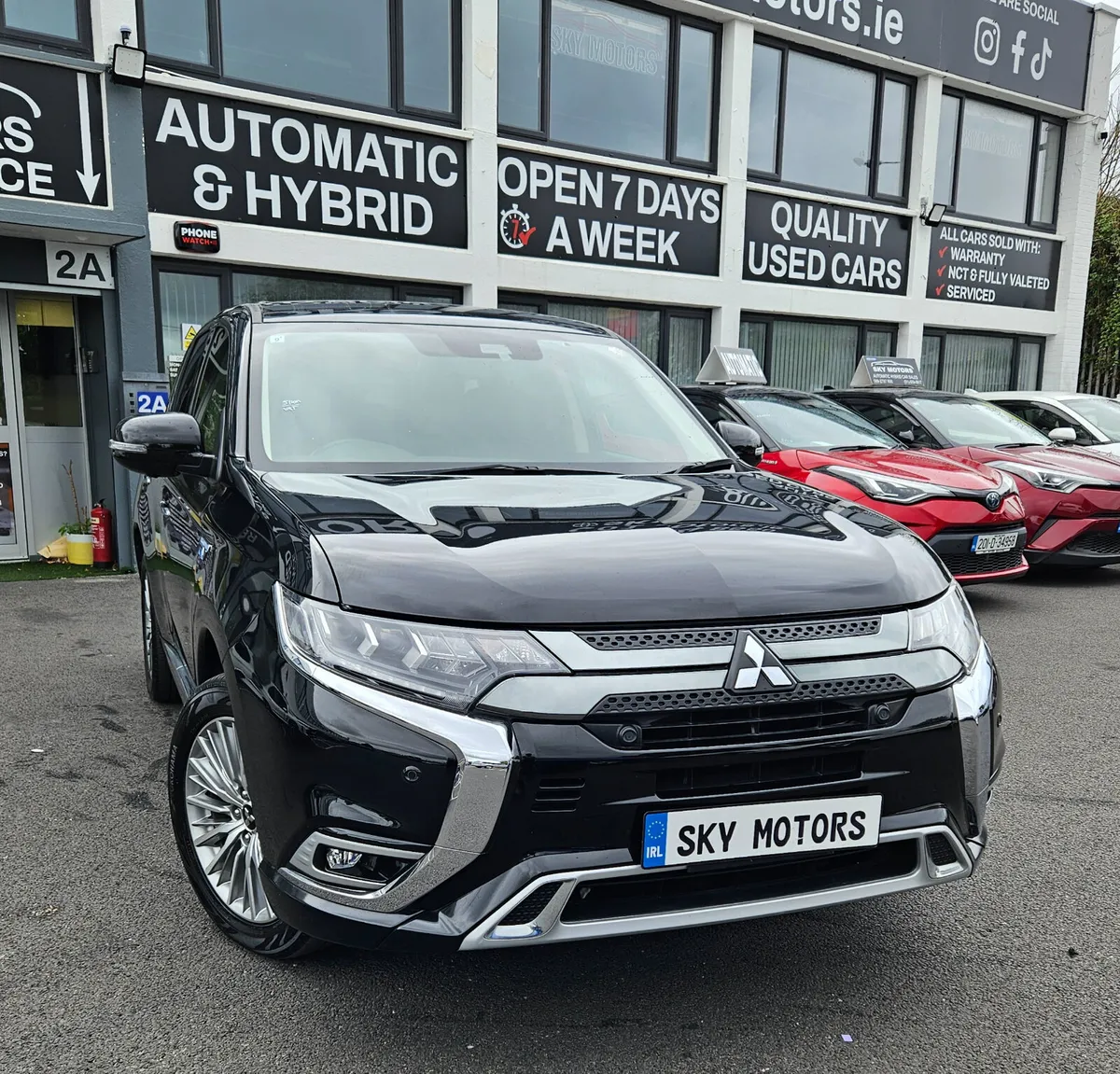 Mitsubishi Outlander 2019 only 32K miles - Image 5