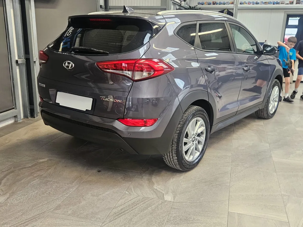 16 HYUNDAI TUCSON COMFORT - Image 2