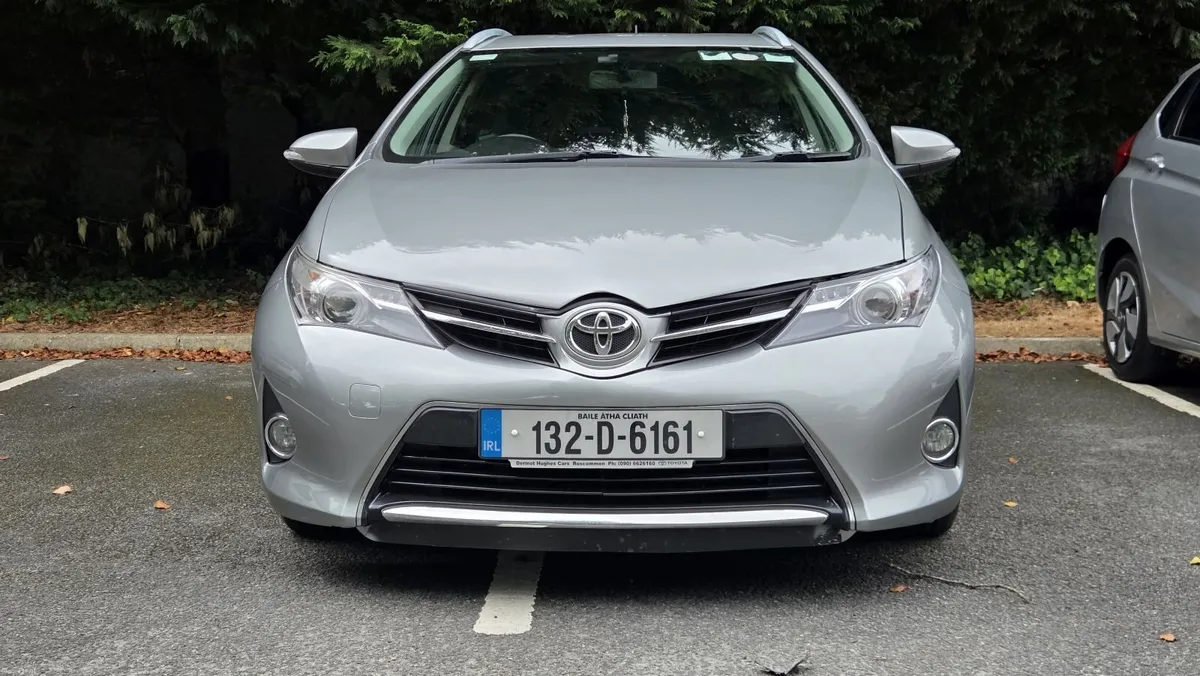 Toyota Auris 2013 - Image 3