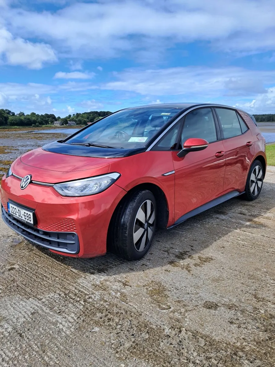 Volkswagen ID.3 Life 58 kwh 2022 - Image 1