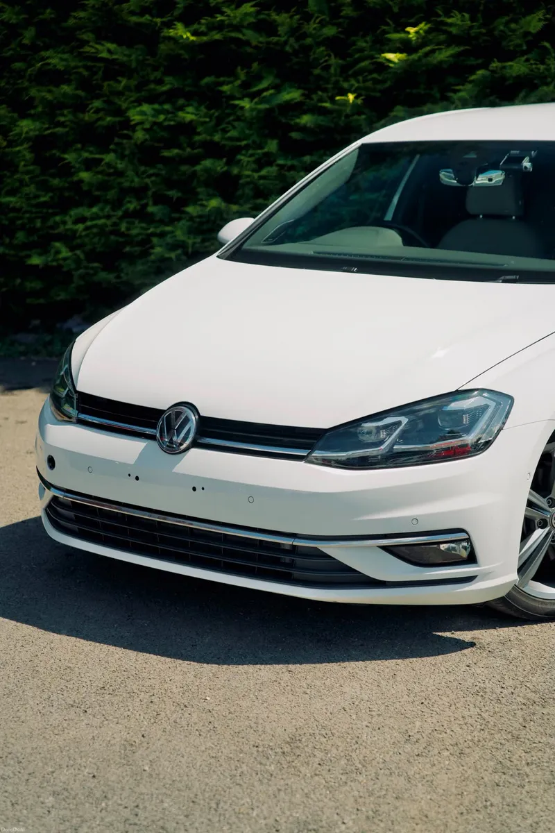 Volkswagen Golf 2.0 TDI Highline 2019 - Image 6