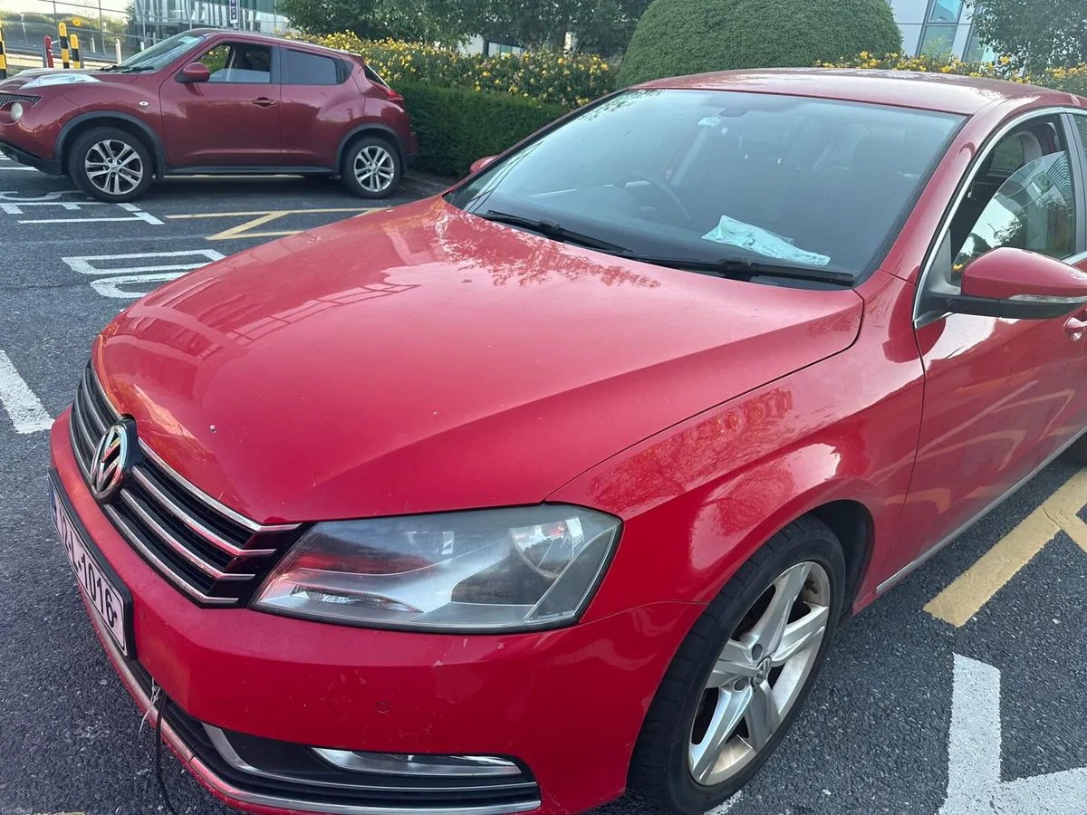 2012 VW Passat 2.0 Diesel car - Image 4