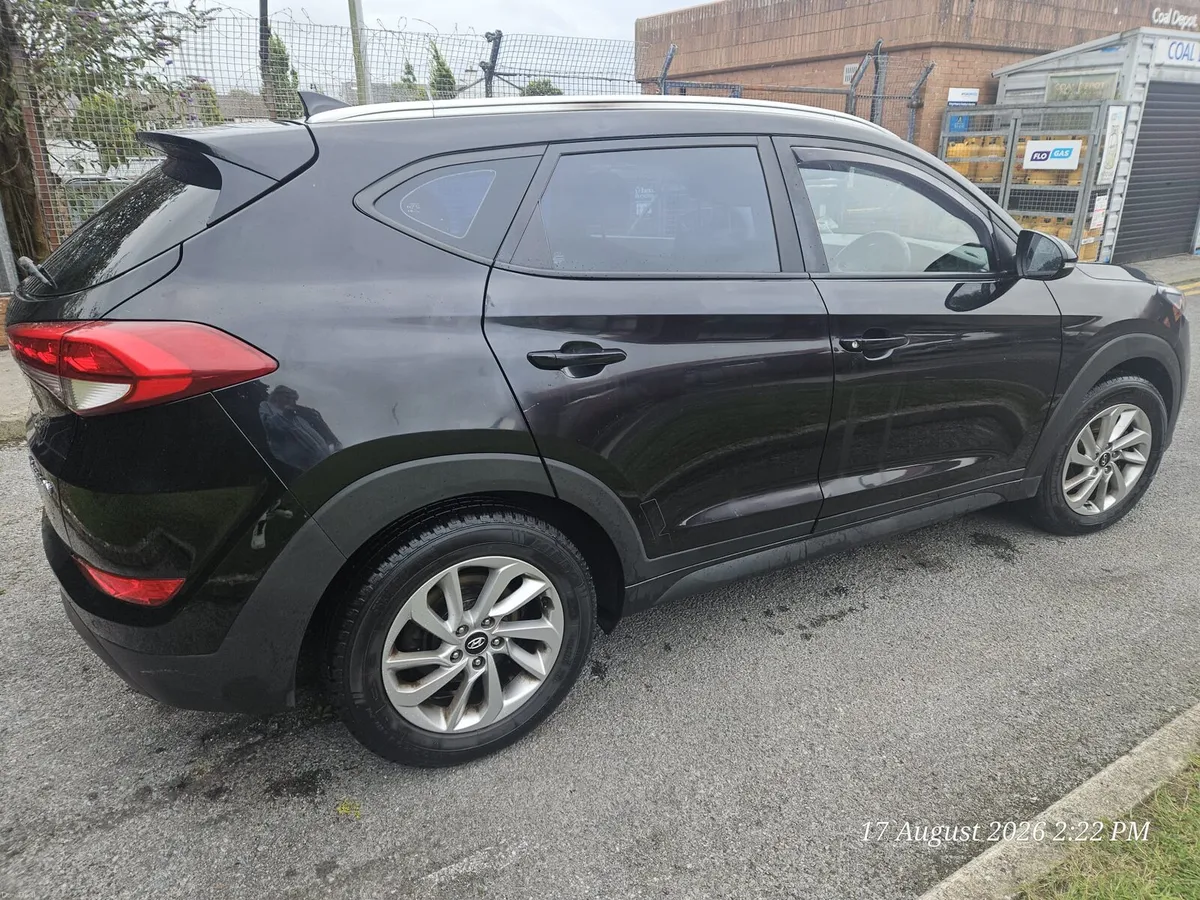2016 Hyundai Tucson - Image 4