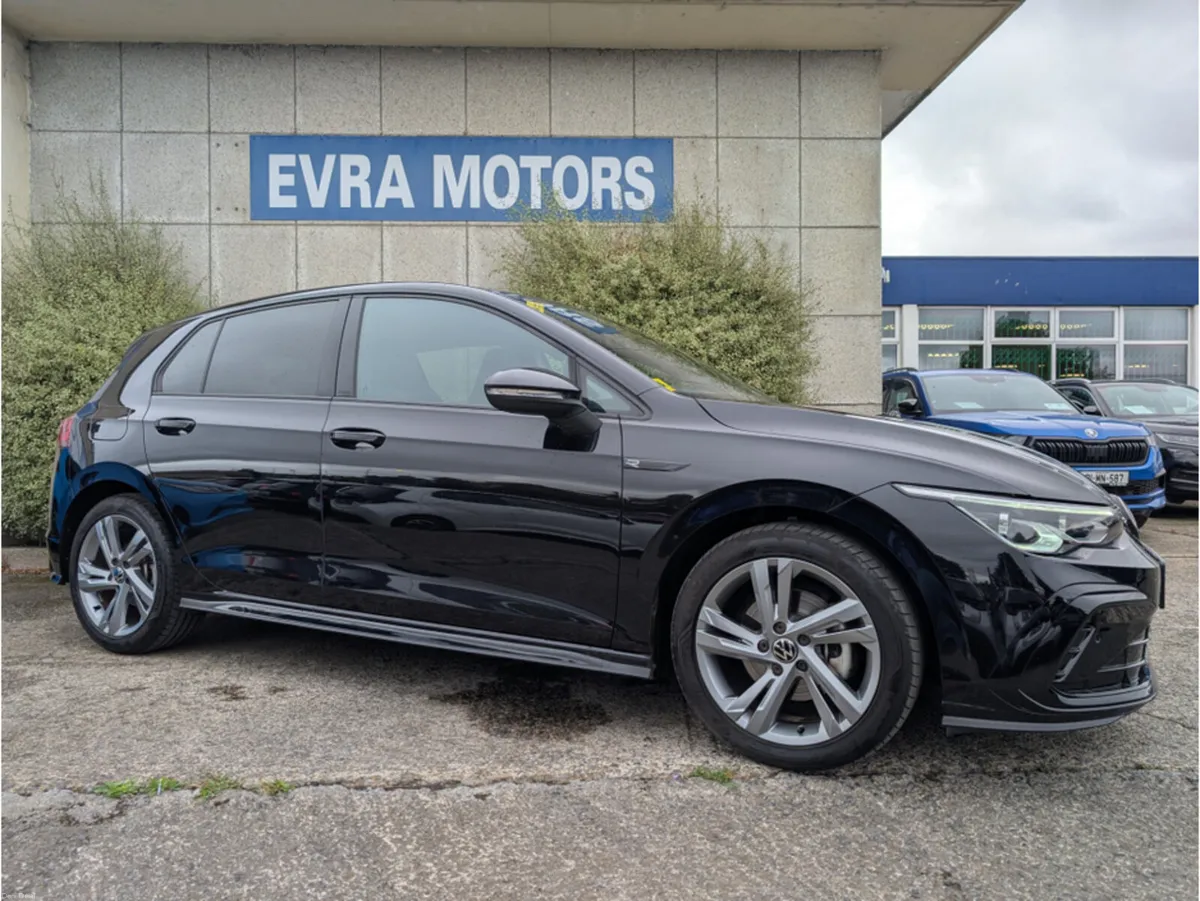 Volkswagen Golf R-LINE PLATINUM EDITION AUTOMATIC - Image 3