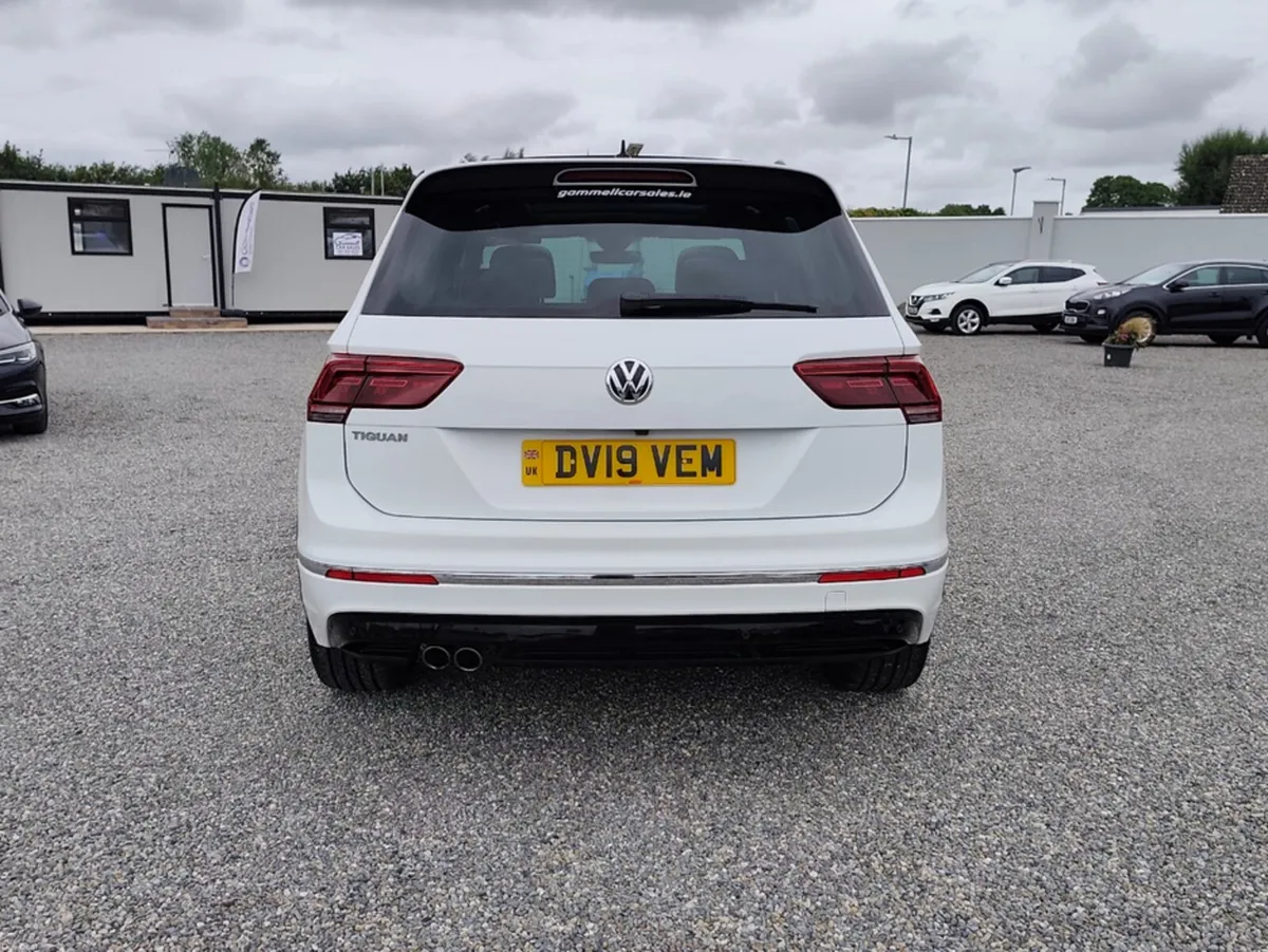 Volkswagen Tiguan R-LINE TECH TDI - Image 3