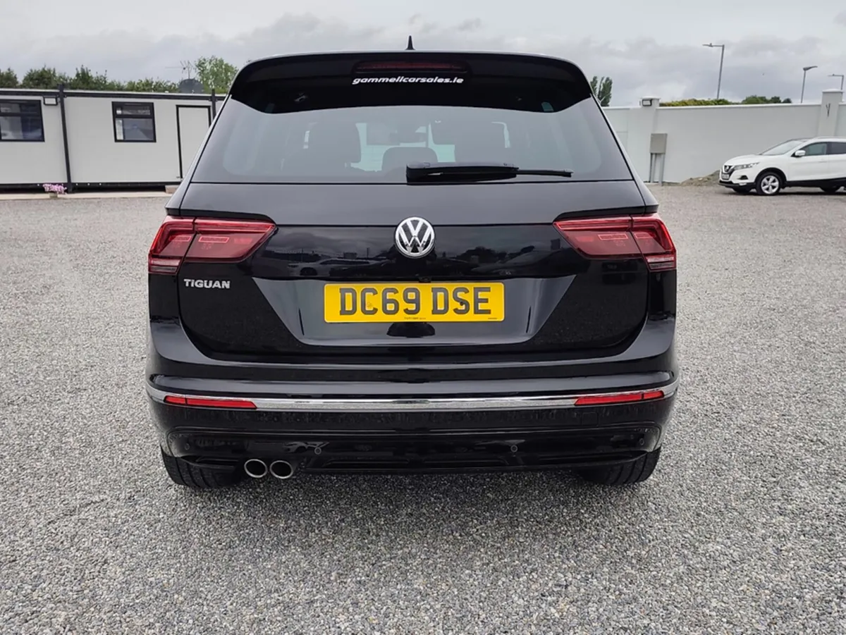 Volkswagen Tiguan R-LINE TECH TDI S- DSG - Image 3