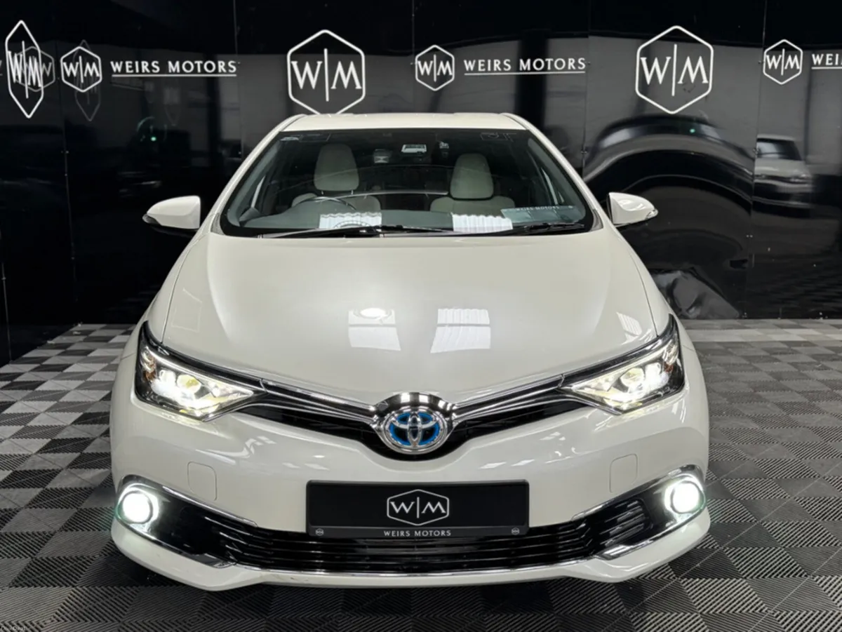 Toyota Auris HYBRID//AUTOMATIC//ONLY74,762KM - Image 4