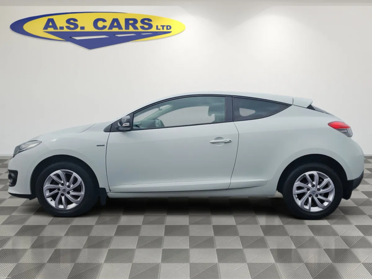 Renault Megane MEGANE COUPE LIMITED ED 1.5 DCI ** - Image 6