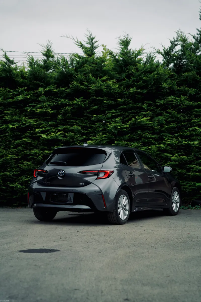 Toyota Corolla Sport Hybrid 2023 | Modern Hybrid - Image 3