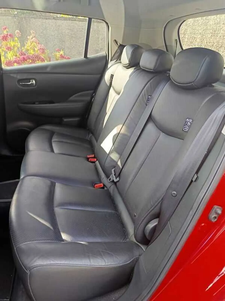 2016 Nissan Leaf - Image 5