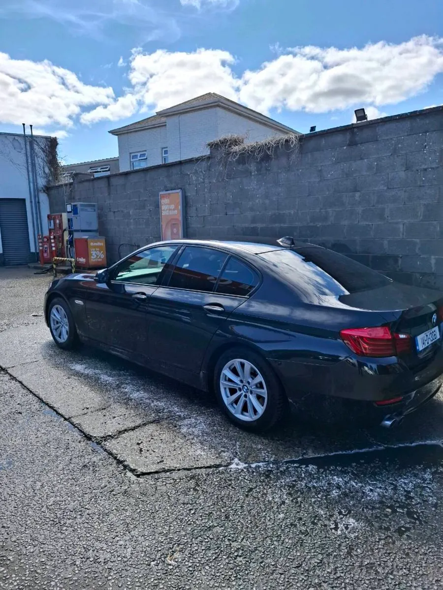 BMW 5 Series 518d SE Saloon - Image 5