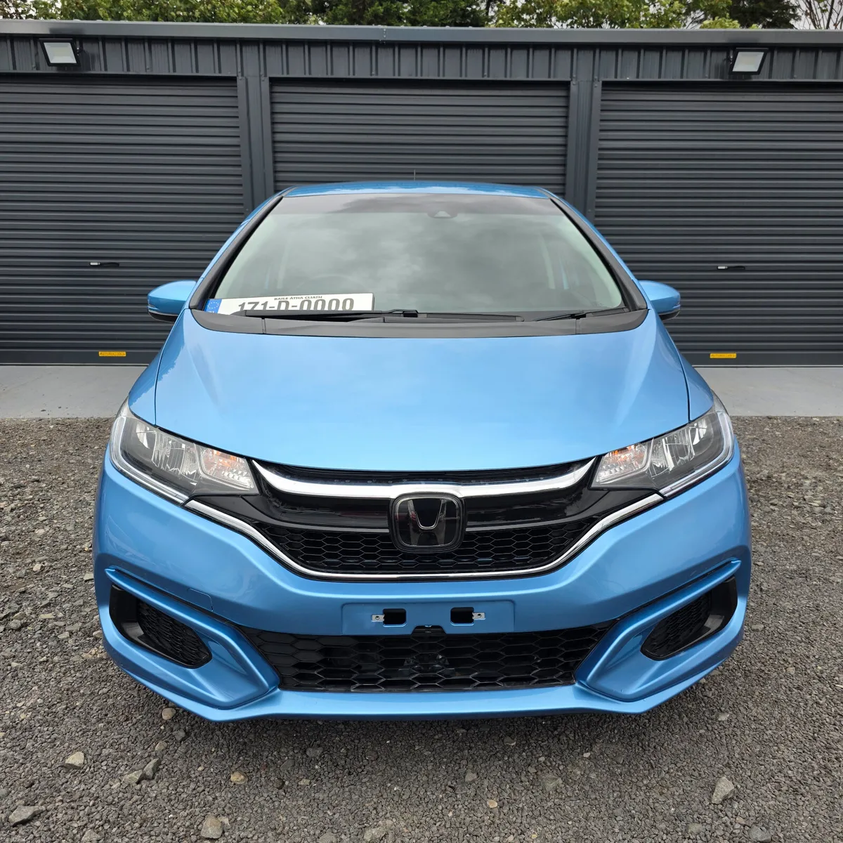 Honda Fit Hybrid Automatic 2017 Low Miles Leather - Image 2