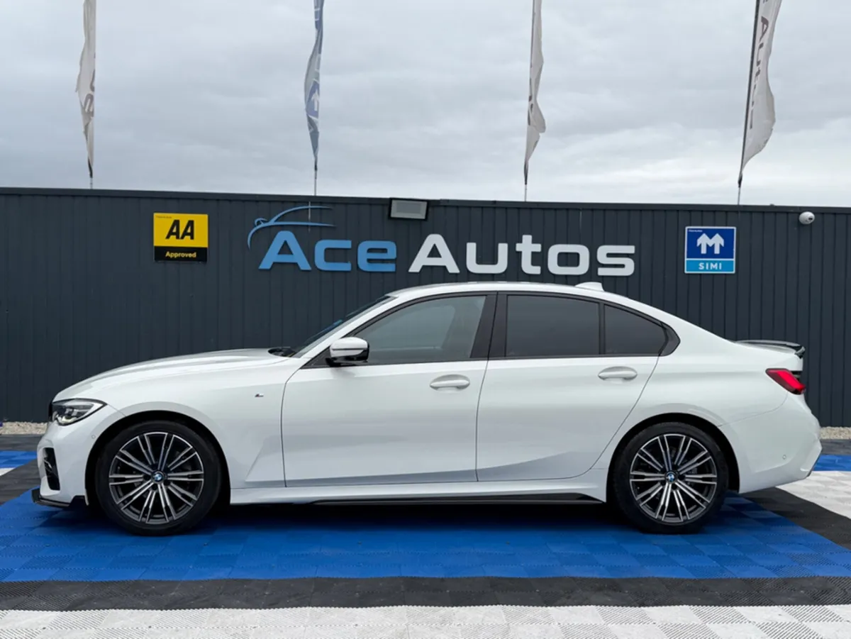 BMW 3-Series M-SPORT X-DRIVE - 2.0L DIESEL - AUTO - Image 4