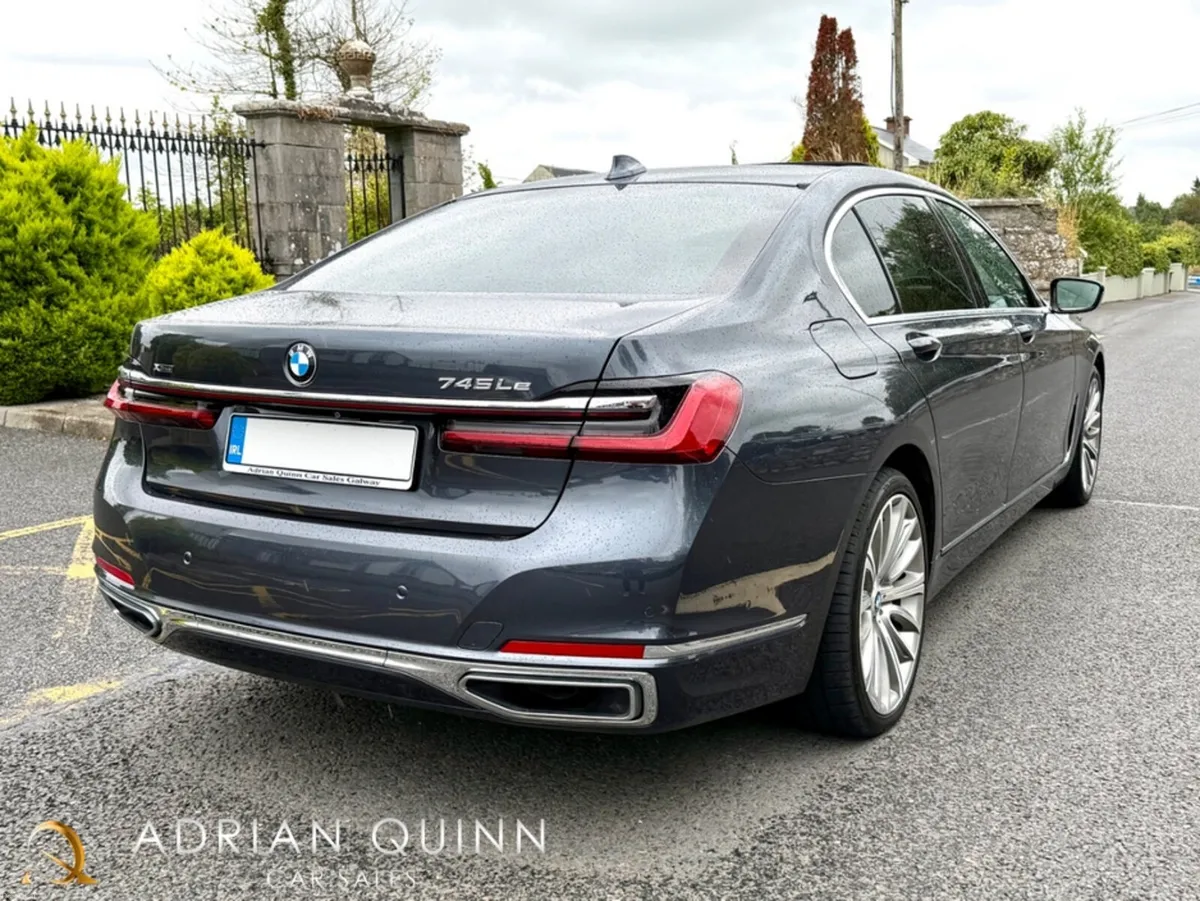 BMW 7-Series 745e LWB X-DRIVE AUTO==HUGE SPEC== - Image 5