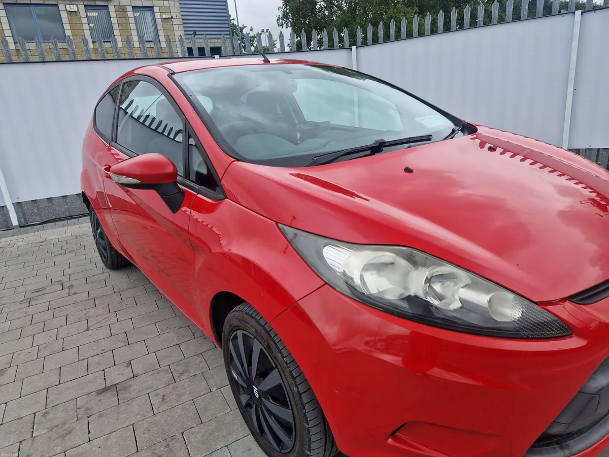 Ford Fiesta 2009 - Image 3